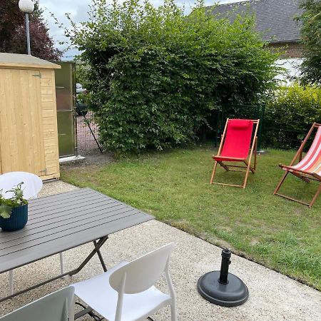 Jolie Maison Avec Jardin Honfleur Exterior photo